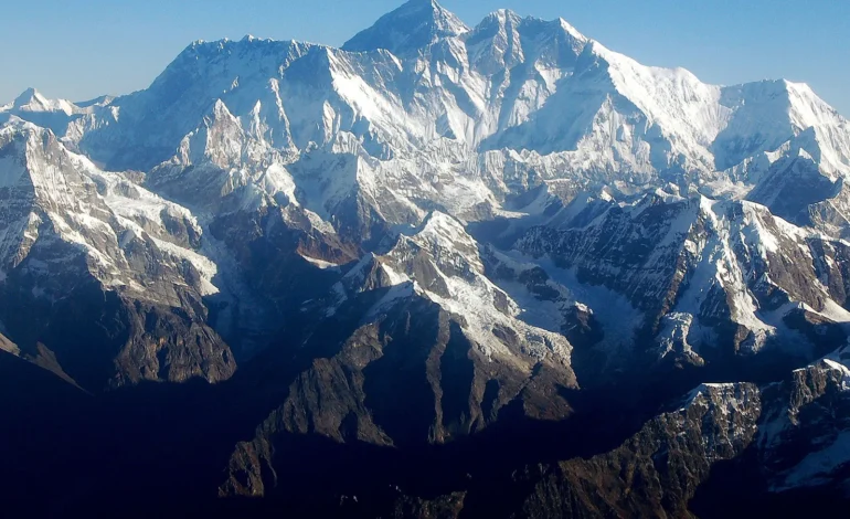 सगरमाथा देखेपछि आरोही भन्छन् : वाऊ ! इट्स् अमेजिङ